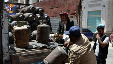 La vente directe de gaz domestique au prix de 5 500 riyals la bouteille lancée à Sanaa